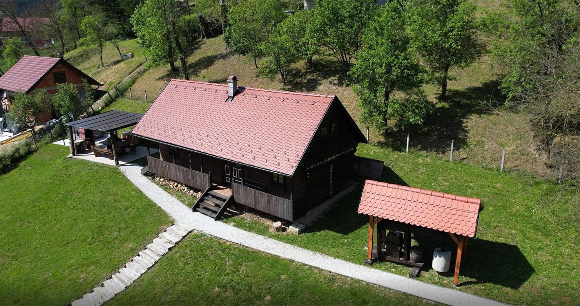 Tradicionalna Zagorska Drvena Kuca Stara Murva Tuheljske Toplice Exterior photo