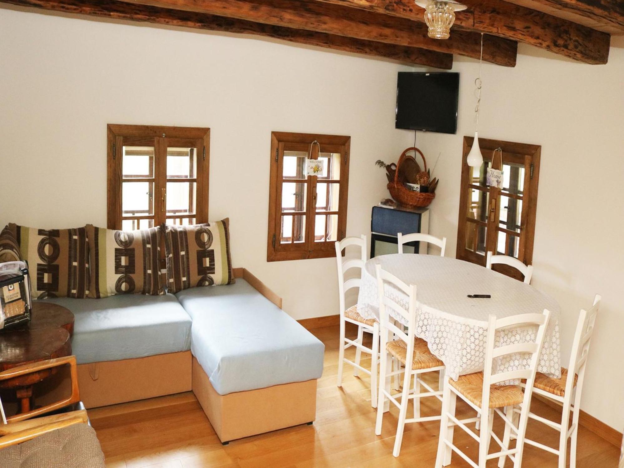 Tradicionalna Zagorska Drvena Kuca Stara Murva Tuheljske Toplice Exterior photo